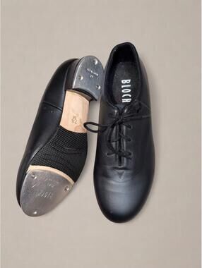 Bloch Shockwave Leather Tap Shoes | Black Lace-Up Tap Dance Shoes | Women’s 7.5M